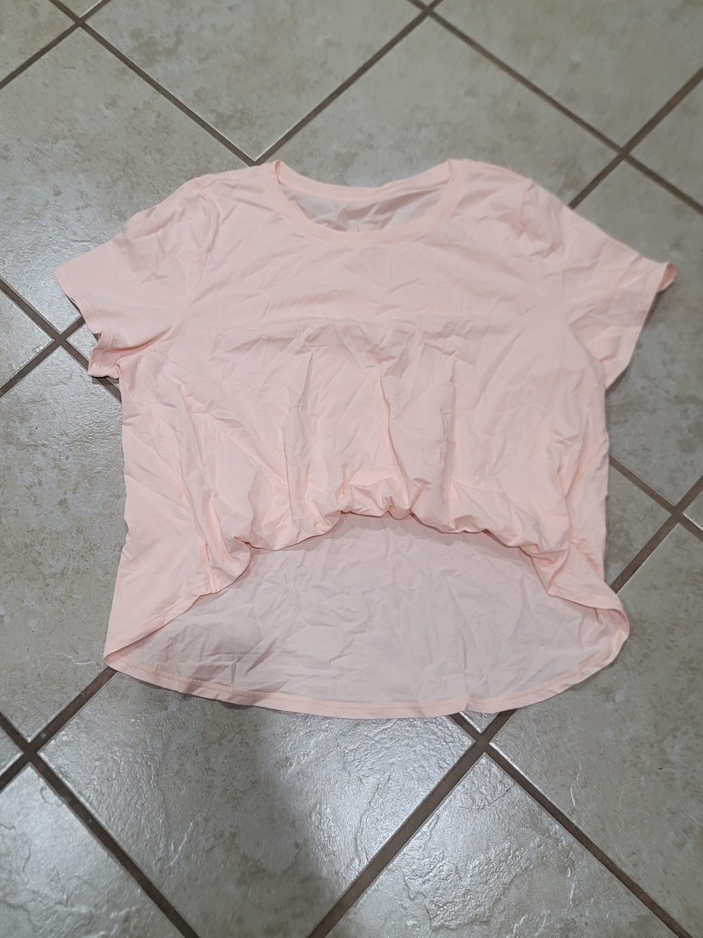 ZYIA Soft Scoop Short Sleeve Top in Pale Pink